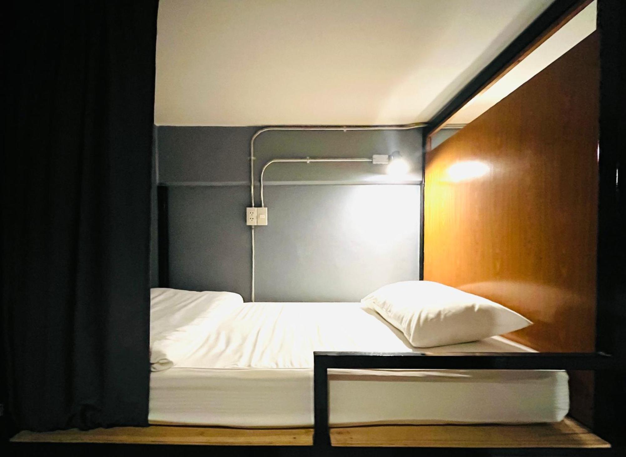 The Backpack Hostel Бангкок Номер фото